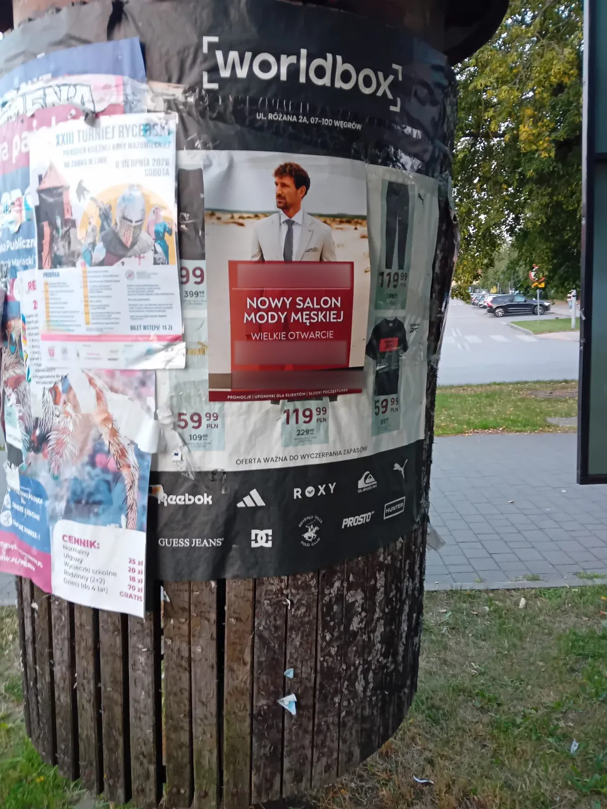 Otwarcie salonu mody męskiej w Węgrowie: 39 plakatów